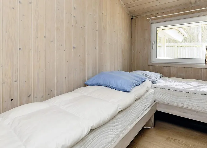 10 Person In Rudkobing *