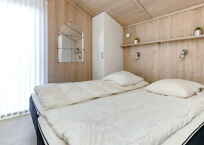 10 Person In Rudkobing Nyaraló *