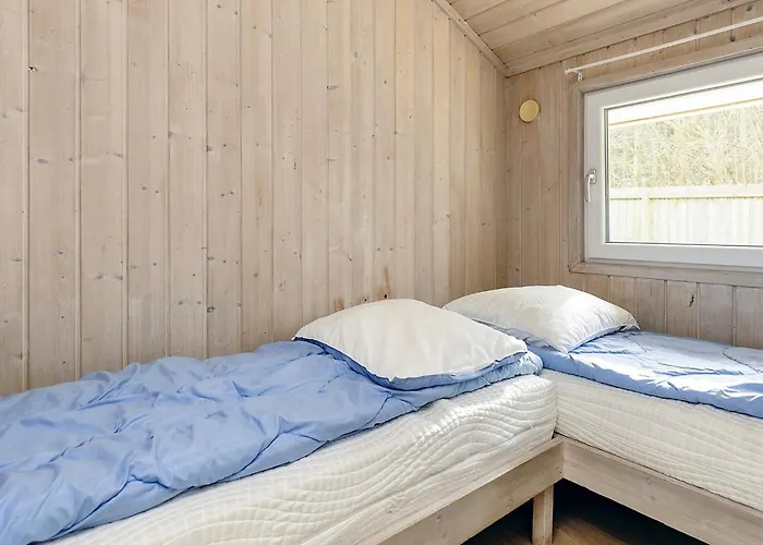 10 Person In Rudkobing *